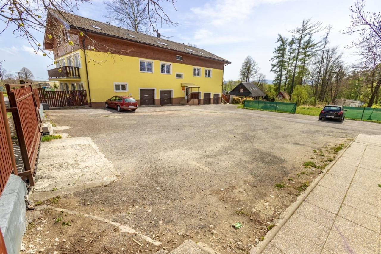 Apartman Zara Veľký Slavkov エクステリア 写真